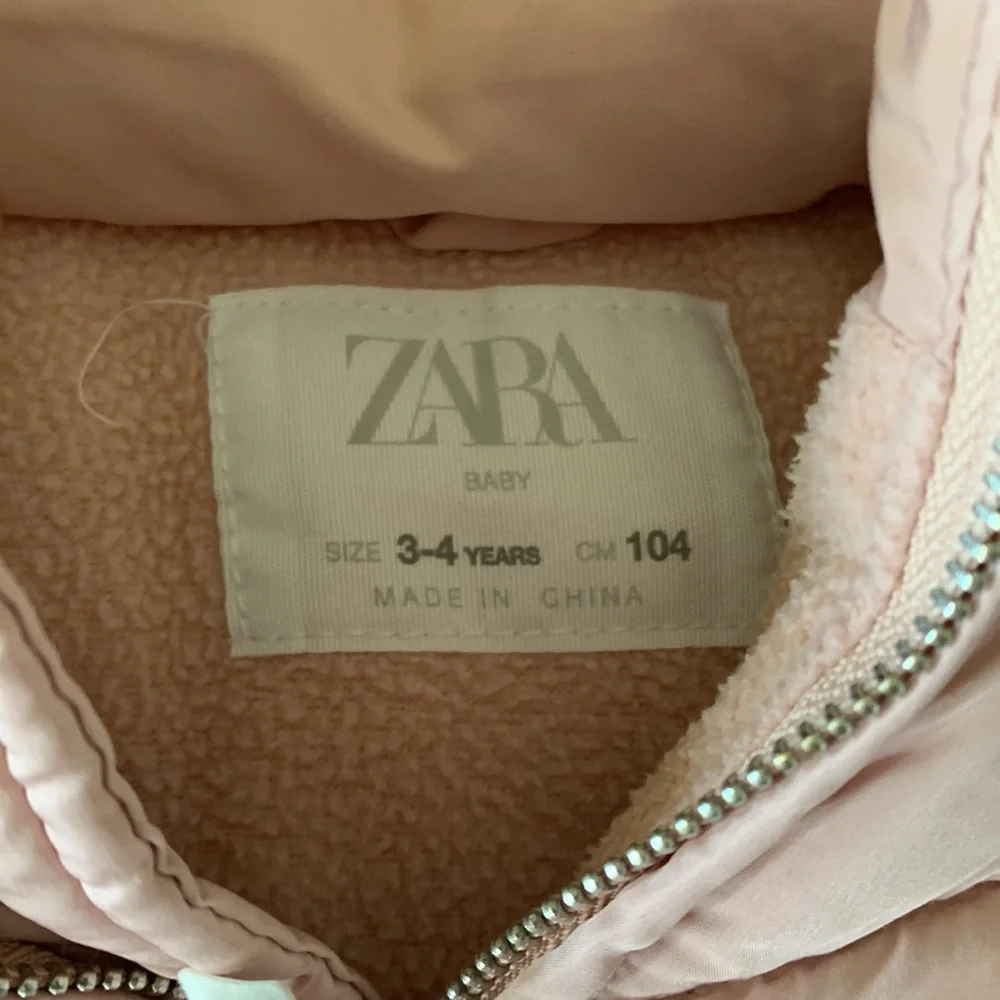 Zara Toddler Girls Puffer Coat - Picture 4 of 9